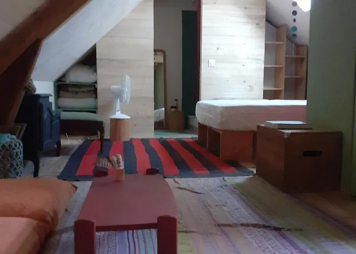 Petite Maison Coeur Village Assier